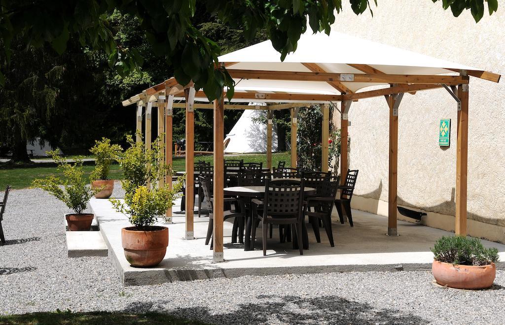 香格里拉源酒店 Saint-Pierre-d'Argencon 外观 照片