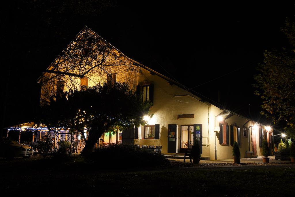 香格里拉源酒店 Saint-Pierre-d'Argencon 外观 照片